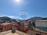 Casa indipendente in vendita a Francavilla di Sicilia ME