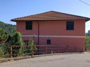 Casa indipendente in vendita a Genova