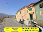 Casa indipendente in vendita a Genova GE