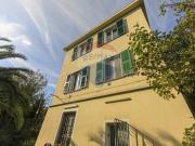 Casa indipendente in vendita a Genova, Molassana