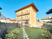 Casa indipendente in vendita a Gignese VB