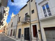 Casa indipendente in vendita a Gioia del Colle BA