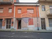 Casa indipendente in vendita a Grammichele via Fratelli...