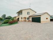 Casa indipendente in vendita a Gropello Cairoli PV