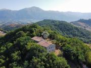 Casa indipendente in vendita a Gubbio PG