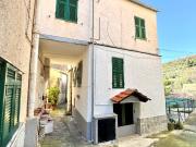 Casa indipendente in vendita a Imperia IM