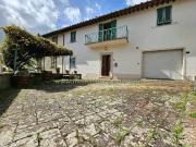 Casa indipendente in vendita a Impruneta piazza Buondelmonti