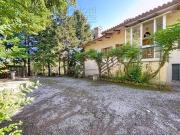 Casa Indipendente in vendita a Isola del Piano