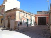 Casa indipendente in vendita a Ispica via Francesco Petrarca