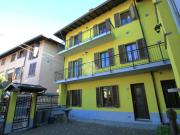 Casa indipendente in vendita a La Valletta Brianza via...