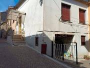 Casa indipendente in vendita ad Avellino via mola