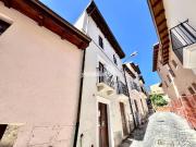 Casa indipendente in vendita a L'Aquila AQ