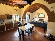 Casa indipendente in vendita a Lastra a Signa FI