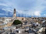 Casa indipendente in vendita a Lecce via Vincenzo...