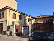 Casa indipendente in vendita a Legnano via Alcide De...