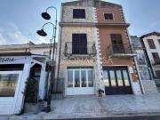 Casa indipendente in vendita a Lesina FG