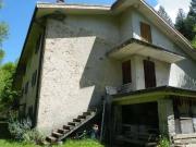 Casa indipendente in vendita a Lizzano in Belvedere BO