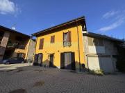 Casa indipendente in vendita a Lonate Ceppino VA