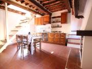 Casa indipendente in vendita a Lucca, Cerasomma