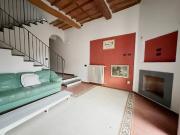 Casa indipendente in vendita a Lucca LU