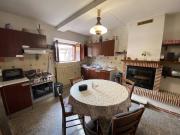 Casa indipendente in vendita a Lucca LU