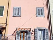 Casa indipendente in vendita a Lucca LU Casa indipendente in vendita a Lucca LU