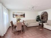 Casa indipendente in vendita a Lucca LU