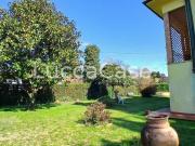 Villa singola in vendita a Lucca via di Magazzeno,...
