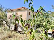 Casa indipendente in vendita a Lumarzo GE