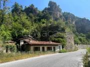 Rustico/casale/corte in vendita a Macra via Bedale, 22