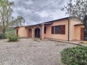 CASA INDIPENDENTE in VENDITA a MANCIANO SATURNIA di 9 vani