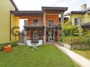 Casa indipendente in vendita a Manerba del Garda BS