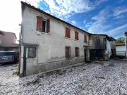 Casa indipendente in vendita a Mantova MN