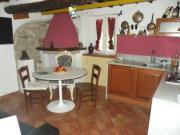 Casa indipendente in vendita a Massa