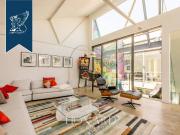 Casa indipendente in vendita a Milano via Voghera, Solari Casa indipendente in vendita a Milano via Voghera, Solari