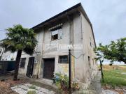Casa indipendente in vendita a Mirandola MO