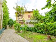Casa indipendente in vendita a Modena