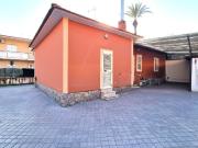 Casa indipendente in vendita a Mondragone CE