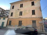 Casa indipendente in vendita a Montecatini Terme