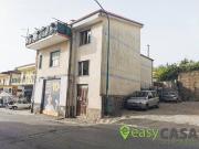 Casa indipendente in vendita a Montecorvino Rovella SA