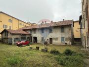 Casa indipendente in vendita a Monticello Brianza via...