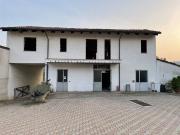 Casa indipendente in vendita a Monticello d'Alba CN