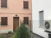 Casa indipendente in vendita a Novi di Modena MO