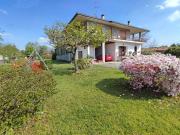 Casa indipendente in vendita a Oleggio Castello NO