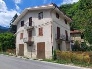 Casa indipendente in vendita a Ormea