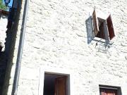 Casa indipendente in vendita a Ortignano Raggiolo AR