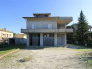 Casa indipendente in vendita a Osimo AN