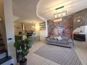 Casa indipendente in vendita a Paderno Dugnano MI