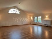 Casa indipendente in vendita a Padova via Tiziano...