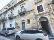 Casa indipendente in vendita a Palagonia via Umberto I 19